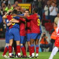 Etoo Hat-trick, Barca Pesta Gol