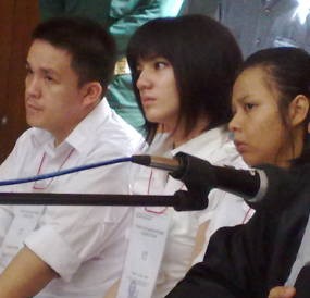 Tertimpa Metal Detector, Sheila Marcia Potong Rambut 