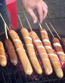 Siswa SD di Pacitan Keracunan Sosis