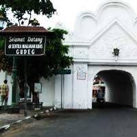 Demi Pariwisata, UKM Diajari Ngeblog
