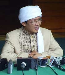 Istri Kedua Aa Gym Melahirkan