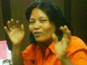 Kuli Bata, Yati Diupahi Rp. 15.000