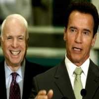 Schwarzenegger Ejek Obama Tak Ada Apa-apanya Dibanding McCain