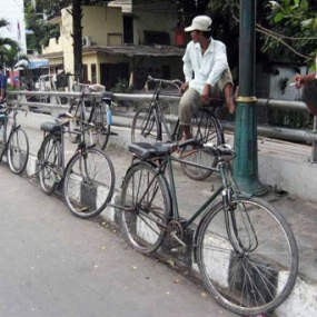 Yuk, Nonton Parade Sepeda Ontel