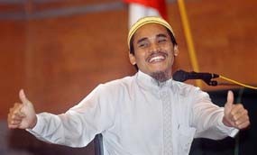 Akses Masuk Tenggulun Ditutup