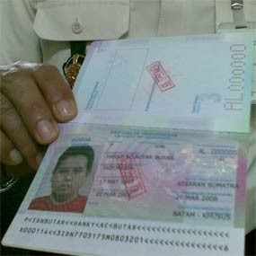 Kerjasama Smart Card Percepat Proses Keimigrasian