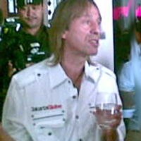 Alain Spiderman Robert Tak Dijamin Asuransi Jiwa