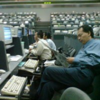 IHSG Melemah 9,9 Poin
