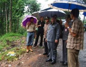 Gubernur: Pembangunan Jalan Jangan Asal-asalan
