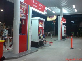 Pelemahan Rupiah Hambat Penurunan Harga Solar