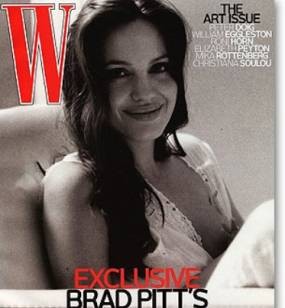 Angelina Jolie Kelelahan Menyusui Si Kembar