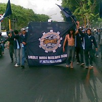 Ratusan Buruh Sarbumusi Longmarch Tolak SKB 4 Menteri