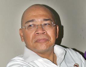 Kepala Kejatuhan Es, Menhub Tertawa 