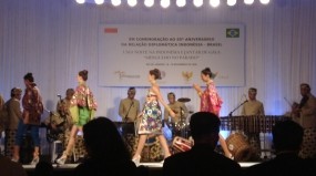 Samba Sunda Mengguncang Copacabana dan Ipanema