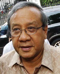 Akbar Tunggu Rekrutmen Capres Golkar