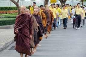 Ribuan Demonstran Kepung Gedung Parlemen Thailand