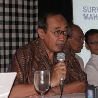 Mahasiswa Yogya Lebih Suka Beli Pulsa Daripada Buku