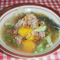 Ketagihan Empuknya Buntut Ma Emun