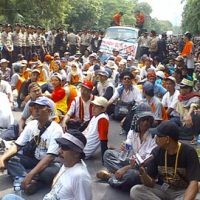 Ancam Duduki Bandara Juanda, Korban Lumpur Tidak Terinspirasi Bangkok 