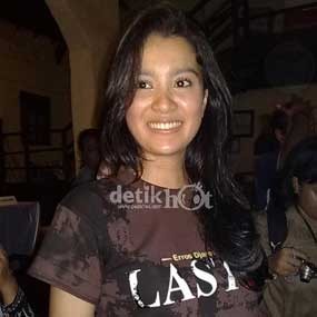 Ditipu Ratusan Juta Marcella Zalianty Tuntut Agung