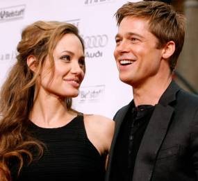 Brad Pitt Tak Nyaman Jual Foto Bayi