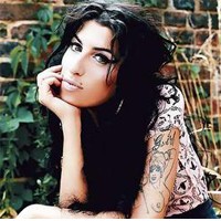 Amy Winehouse, Suara Asyik Gaya Nyentrik 