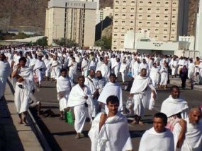 Jutaan Jamaah Mulai Bergerak ke Arafah