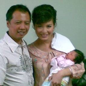 Arzetti: Suami Saya Takut Allah