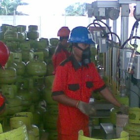 Agen Elpiji Antre di SPBE