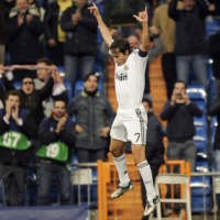 Juve Juara Grup, Madrid Kedua