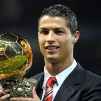 Capai Final Demi Kostum Ronaldo