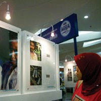 Salam dari Suni Dipamerkan di Surabaya