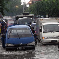 Banjir di Surabaya Akibat Pengaruh Masterplan