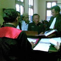 Kadisdik Kota Bandung Jadi Saksi Kasus Korupsi SMPN 21