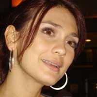 Ditanya Rencana Nikah, Luna Maya Kabur