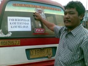 TMB Beroperasi, Angkot di Bandung Ancam Mogok