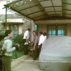 Polisi Duga Terjadi Pencurian di Rumah Korban