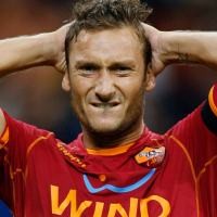 Totti Jawab Mihajlovic 