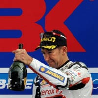 Yamaha Tak Izinkan Rossi vs Bayliss