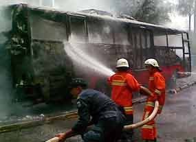 Kerusakan Sikring Penyebab TransJ Terbakar di Blok M