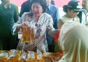 Pemasaran Migor Kemasan 2009 Capai 10% dari Migor Curah