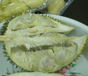 Ditonjok Durian Medan Lagi! 