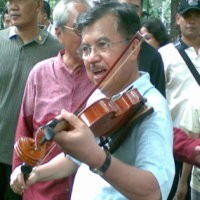 JK Mancing Lalu Gesek Biola 