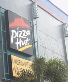 Salut Management Pizza Hut yang Profesional 