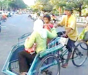 Kastini, Perempuan Perkasa di Hari Ibu