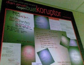 Ada Chairil Anwar Kecil di Dinding KPK