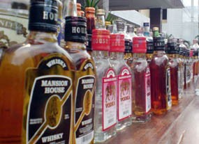 Ribuan Miras Diamankan dari Warung Jamu