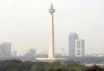 Naik Puncak Monas Antre 3 Jam