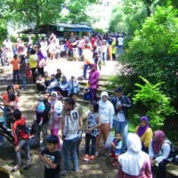 Kebun Binatang Bandung Diprediksi Ramai Sampai Januari 2009