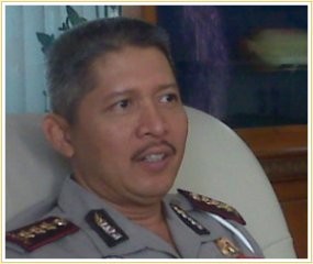 50 Derek Siap Angkut Mobil yang Parkir Sembarangan